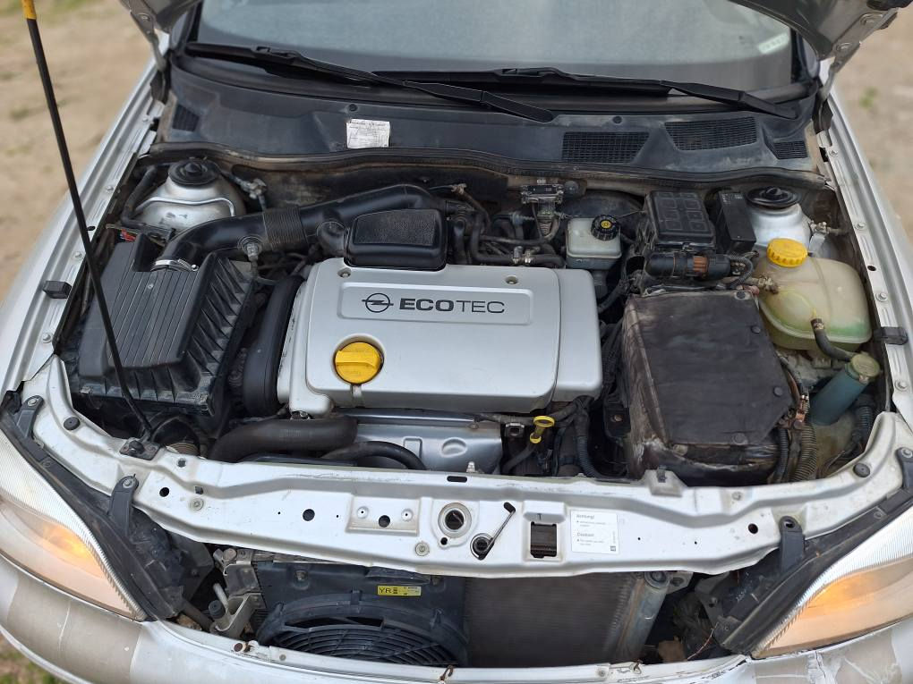 ئۆپڵ ئەسترا مۆدێل 2002 ڕەنگ سلڤەر ئاڕمی ئێسقانی هەولێر گێڕ عادی بێ بۆیاغ تەنهاکەمێک شوختی هەیە بێ کاڵ بونەوە 2 جام کارەبایی جام ئۆتۆ و حاسە سەیارەکە توندو تۆڵە 4 تایەی تازەو پاتری تازەی لەسەرە
شوێن قەڵادزێ ژمارەی موبایل ***********
نرخی 45 گەڵاو معامەلە بشدار, السليمانية
