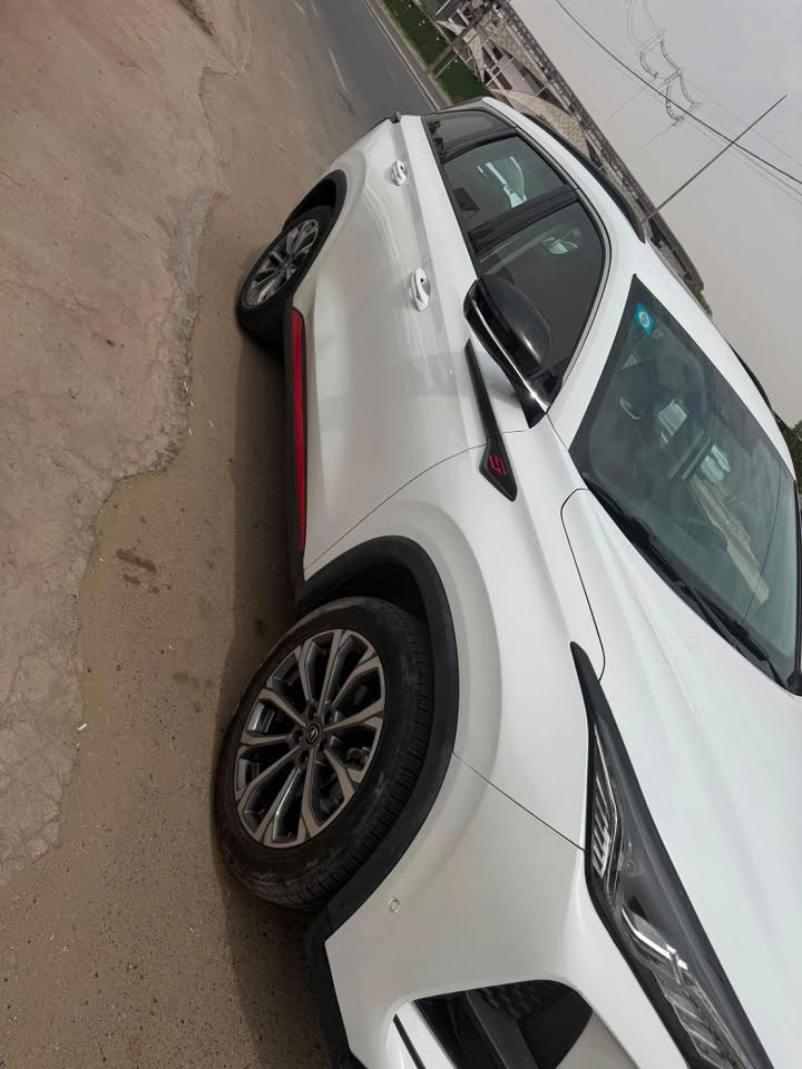 للبيع او تبديل مع مارسيدس 2024 او احدث
شانجان سي اس ٧٥ بلس 2021

Changan CS75 Plus 2021

 رقم بغداد حرة 

 ماشيه 44 الف كيلو

السيارة تحت ضمان البخيت و الشركة

محرك 2.0 Turbo ،ناقل الحركة  اوتوماتيكي

8 سرعات ايزن ياباني،مصابيح امامية و خلفية ليد،4 كاميرات و 12 حساس امامي و خلفي

السعر 23 مليون دينار عراقي

رقم الهاتف : ***********

مواصفات السيارة :

حمالات سقف،فتحة سقف بانورامية،صندوق خلفي كهربائي (620 لتر)،أنوار ضباب أمامية – هالوجين،كشافات ضباب خلفية،أربع مخارج للعادم،نظام تنبيه عن اقتراب سيارة من الخلف

شاشة معلومات وترفيه بقياس 12 بوصة وشاشة عدادات رقمية بنفس القياس، مع مكبرات صوت عددها 8 سماعات ومكيف هواء متعدد المناطق ومنافذ USB وتدعم المقاعد الأمامية ميزة التهوية. بجانب 6 وسائد هوائية مع عجلة القيادة

أنماط قيادة (عادي – اقتصادي – رياضي- مخصص)

تحكم بوضعية المقود (يدوي)

التحكم بوضعية كرسي السائق بستة اتجاهات

التحكم بوضعية كرسي الراكب بأربعة اتجاهات

ذاكرة مقعد السائق عدد ٣ 

عرض محتوى الجوال على الشاشة

مثبت سرعة تفاعلي

ونظام مراقبة النقط العمياء وكاميرا بزاوية 360 درجة وشاشة قفل مركزي ونظام الدخول والتشغيل بدون مفتاح ونظام مراقبة النقاط العمياء ونظام تحذير التصادم الأمامي والخلفي ونظام الحفاظ على المسار وتنبيه الخروج عن المسار ونظام الإضاءة الذكي.

مثبت سرعة متكيف رادار ACC

ثبات الكتروني 

نضام السياره ذكي 

عنده القفل يغلق الابواب والزجاج  و البانوراما تلقائي 

فرامل طوارئ ذاتية AEB

مانع انزلاق TCS

مساعد صعود المرتفعات HHC

مساعد نزول المنحدرات HDC

تحذير الاصطدام الأمامي FCW 

حساسات أمامية و رادار امامي

حساسات خلفية و رادار خلفي

التشغيل بضغطة زر

التشغيل عن بعد

مراقبة ضغط الاطارات TPMS

كشف المنطقة العمياء BSD

تحذير مغادرة المسار LDWS

البقاء في المسار LKAS

بريك الكتروني EPB

أوتو بارك APA

توقف مؤقت أوتو هولد

السعر 23 مليون دينار عراقي

رقم الهاتف : ***********
