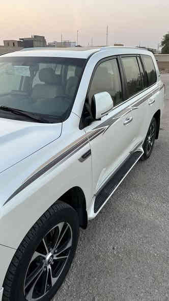 السلام عليكم
تويوتا لاندكروزر GXR
الموديل 2021
6 سلندر ,, 4000 المحرك
بنزين
المواصفات خليجية 
الممشى : 52،000ألف كم
الرقم : اربيل ( انگليزي )
7 مقاعد .
المواصفات : بصمة ، كاميرا خلفية ، كاميرا أمامية ، كاميرات جوانب ، فتحة السقف ، شاشة ، مقاعد كهربائية ، مصابيح زينون ، المصابيح الامامية ليد ، تشغيل عن بعد ، التبريـد قطعتـين ، مثبت سرعة ، كاشفات ضباب 
السعر 53000 $$
5 شدات و 30 ورقة 
مكان السيارة : النجــف الأشـرف
الرقم : *********** واتساب فقط !!!
