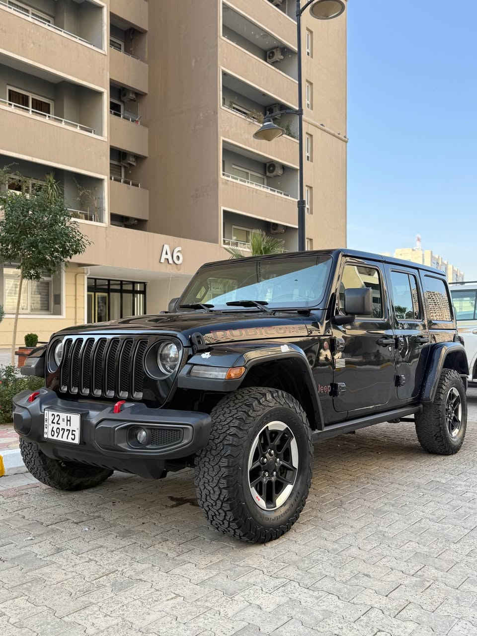 بيع سريع …. 270 قفل
جيب روبيكون 
٢٠٢٠
ماشية ١٠٢ميل
بدون ايرباك 
بدون قطع صبغ
  فقط كم شبر من دوسه سايق أربيل, العراق


**إذا كنت صاحب هذا الإعلان وتريد حذفه لأي سبب، رجاءا أرسل رسالة إلى الدعم الفني**