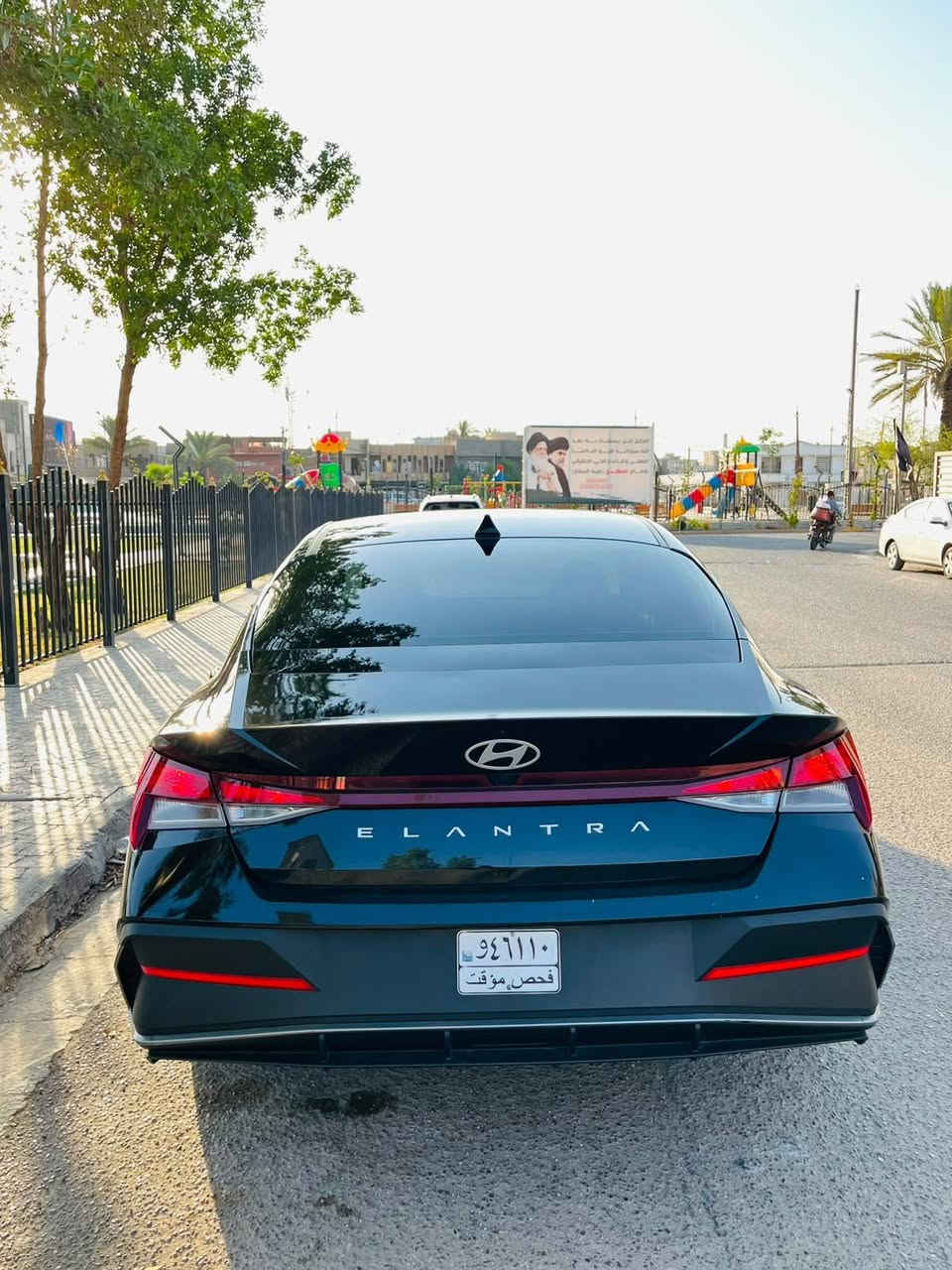 السلام عليكم النترا 25 لون اسود دخول جديد  باسمي منفيست السيارة حادثها بنيد ايرباك دركة مااشية 23 الف  
تبريد راديترات شركة

المواصفات

 بصمة 
لايتات زنون 3 عدسات
شاشة دجتل
سستم صوت 
فول بصمات
شاشة كبيرة 
محرك 2000 دوش 🚀
كامرة دوارة
بصمة صندوك
ترحيب عند الاقتراب
صندوق ذكي
دخول ذكي 
بصمة ابواب
تشغيل عن بعد
رادار امامي
رادار خلفي
رادار جانبي
تدفئة كشنات
تدفئة ستيرن
تحديد مسار
قيادة ذاتية
توقف ذاتي 
تنبيه عند مغادرة المسار
كروس سرعة
وضعيات قيادة
صندوق ذكي
وبعد هواي مواصفات بيها

سيارة جاهزة وكاملة بدون نقص

السعر 132 بيها مجال بسيط

بغداد تقاطع درويش ***********
