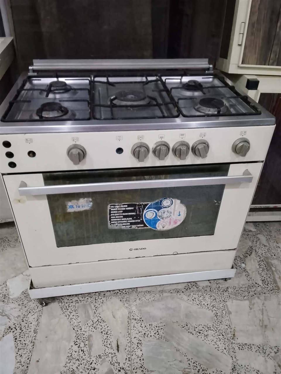 اغراض بيت نضيفات جدا مستعجلين على بيعتهن باسعار مناسبةمكاني حي الجهاد الاستفسار خاص او على واتساب 
***********
