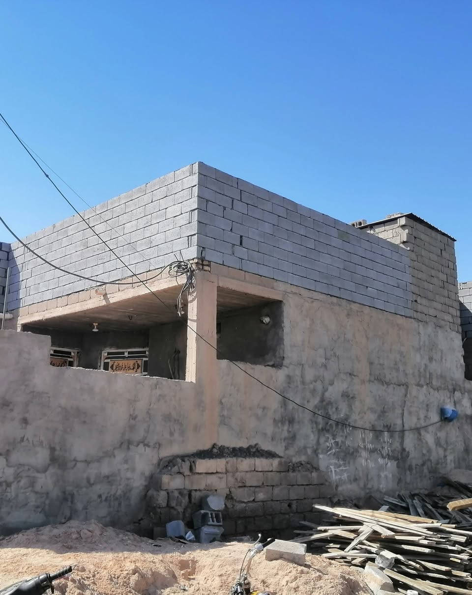 سلام عليكم خلفة بناء بلوك فرمستون متفرق حاليآ مكاني الجزيره تصال على هاذه رقم ***********
