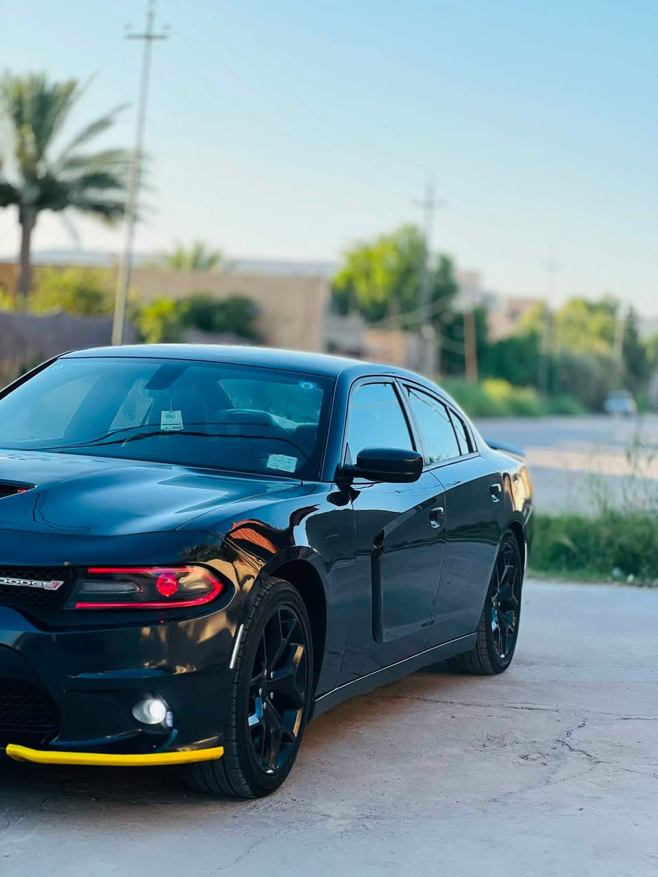 السلام عليكم
📣 للبيع (نقد فقط): دوج جارجر 2019 SXT (محدثة GT كاملة) – سيارة جاهزة ومصروف عليهاالسيارة باسمي وتحويل ثاني يوم (رقم بغداد)، متواجد في الحلة.المواصفات والترتيب الخارجي:اللون: رصاصي رمادي (لون مميز وفخم).التحديث: محدث بجم كامل GT (شكل رياضي وهيبة).الإضافات: عدسات لايت أورجنل + لدات متغيرة (إنارة ليلية ملكية).المواصفات: SXT تو ويل، نص فول المعروفة.الممشى: 106 ألف ميل حقيقي.النظافة والجاهزية (السيارة نفض مال بيت):التايرات: تخم تاير جديد زيرو.الحدادية: حدادية جديدة كاملة (نرمة وطاسة ما تحس بيها).الضرر: بنيد فقط (بدون أي دواخل أو لغود نهائياً وباقي السيارة مكفولة صبغ).الكفالة: محرك، كير، وتبريد ثلج (مكفولات وعلى الفحص وين ما يعجبك).السيارة جاهزة من كلشي، مال ركبة وسفر كبل وما تحتاج ولا دينار مصروف. صور السيارة واضحة وموجودة بالمنشور.💵 السعر: 185 ورقة (وبيها مجال بسيط للشراي الجاد والطيّب) - البيع نقد فقط، غير متوفر مراوس.📞 للاتصال أو الواتساب (متاح بجميع الأوقات): ***********
***********
