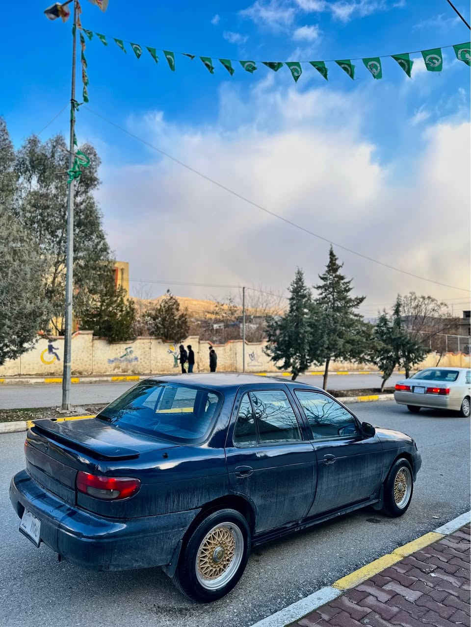 Kia sivia 
: 1995
ئاڕمی پلاستیکی سلێمانی 
٩٠ هەزار غەرامەشی لەسەرە  
مەکینە ٨ بەخ ، مەرغوبی بازاڕ 
گێڕ عادی 
گێڕو کلاج و عەینەی مانگێکە بۆم بەستوە سفرە 
گێڕو مەکینەی بەشەرتی ١٠٠٠ فیتەر
پێش و دوای کەپسە 
تەبرید لەسەر سویچ 
گەرمی و  فڵچەو لایت و  کارەبایی کامل بە شەرت
چوار جام کارەبا 
ڕۆن و فلتەر و ئنترفرێزی تازەیە 
ڕادێتەر و جاین و پانکەی تەبیردیو ڕادێتەرەکەی  بە لۆکی بۆم بەستوە
چوار تایەو ویلی تازەیە  
یانی بە کورتی سەیارەی دەست پاتاڵ و شت نیە لەگەڵ ڕێزم 
مەسرەفی چاکی تیا کراوە 
سعریشی خوار بازاڕە 
 ٢٦ گەڵاو کەمێک مەعامەلە 
0770 246 86 76 
سلێمانی السليمانية, العراق
