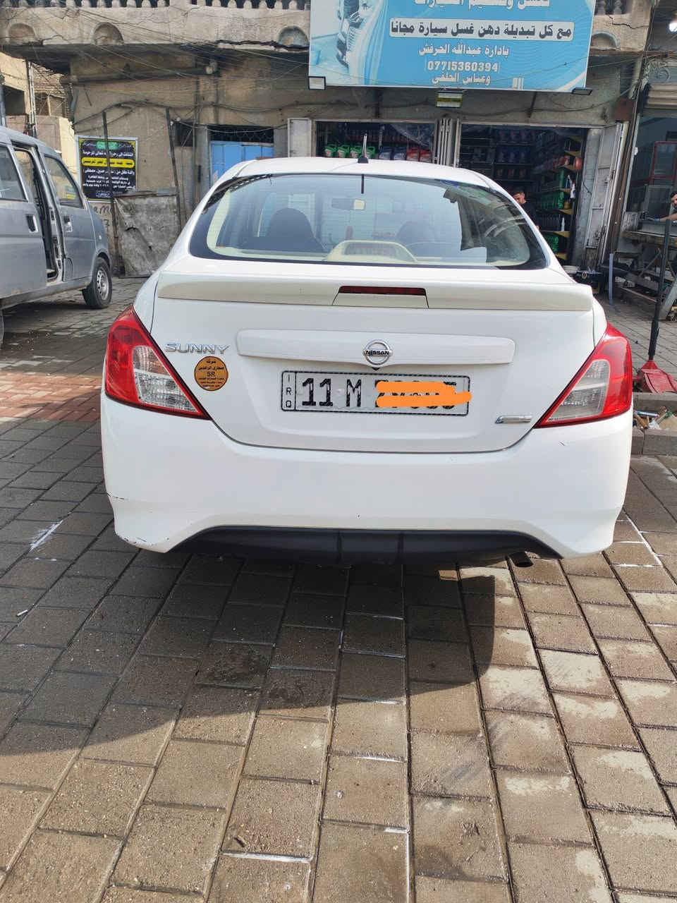 السلام عليكم
سني هندي موديل 2016
محبوبة الجماهير
بليته زركة 
مكفوله من الصبغ فقط تكحيل بسيط والباقي بيهه طخات موضح بالسونار
تخم تاير نظيف 
باتري جديد
تبريد ثلج
تحكم نص ستيرن
ماشية 160 
رقم بغداد بأسمي 
هزه  ورقم انكليزي  الجديد
مكاني بغداد
السعر  95 
***********
