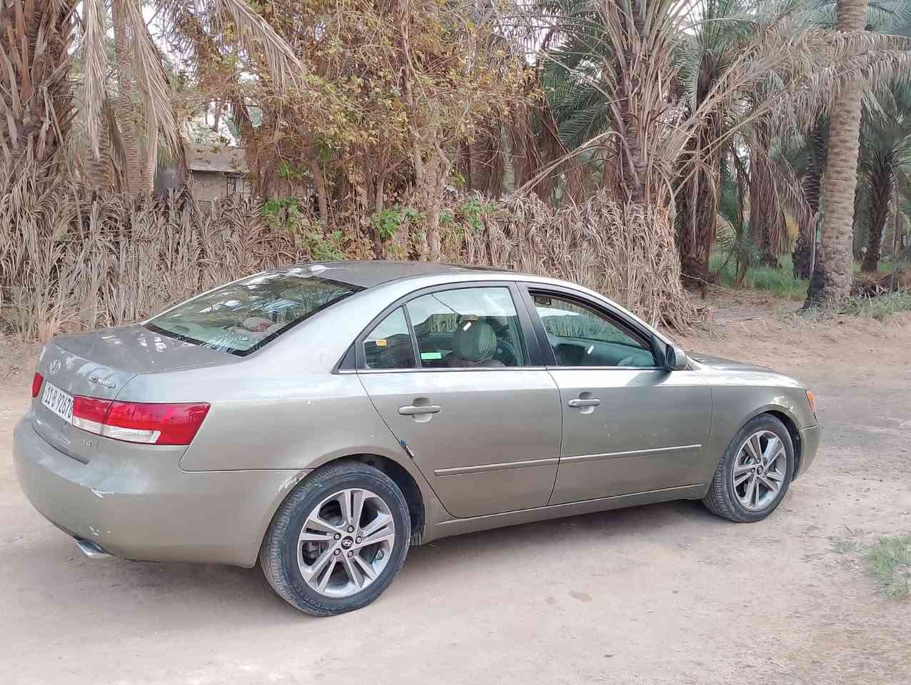 سوناتا 2008 محرك سته سلندر
ليبل واحد صبغ قطعتين رش فقط
محرك وكير كفاله
ماشيه 157
السعر 103 وبيها مجال بسيط
مكاني المسيب
***********
