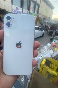 آيفون ١١ • ١٢٨جيجا • بطارية ١٠٠%