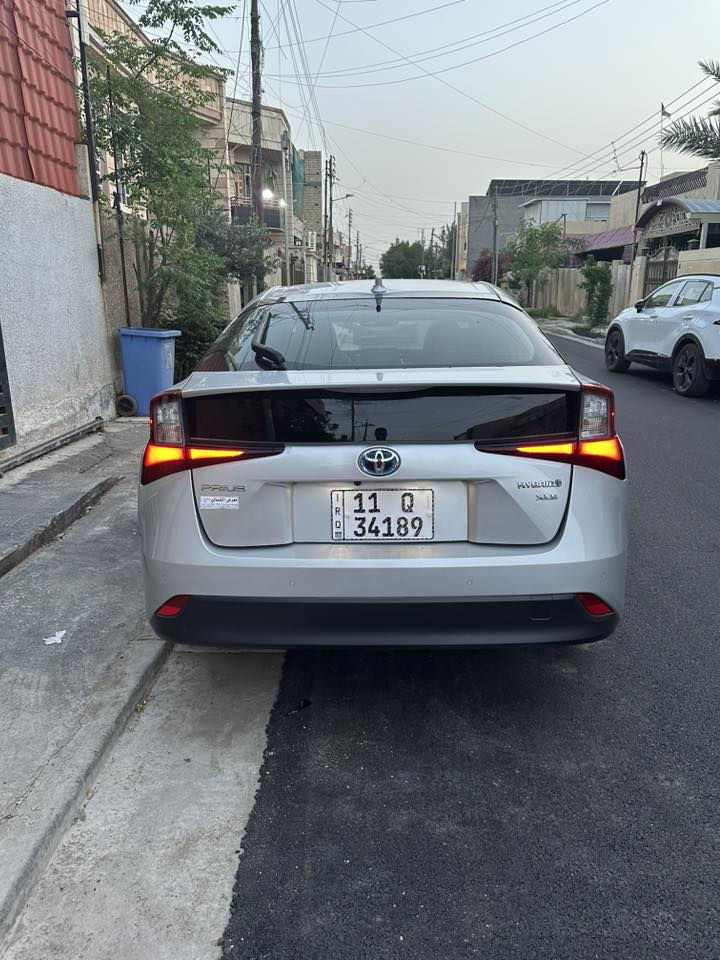 السلام عليكم

للبيع تويوتا بريوس

موديل 2022

الفئه : X LE Night Shade

المواصفات 

بصمة 

شاشة

كامرة

حساسات 360 درجة

رادار امامي 

تحديد مسار 

توقف ذاتي

اصطفاف ذاتي (اوتوبارك) 

رادار خلفي (نقطة عمياء)

انارة امامية LED

اندرويد اوتو و كار بلي 

تدفئة كراسي 

تدفئة ستيرن

شاشة لعرض

السيارة جدا نظيفه ومناقصها اي شي 

مكانها بغداد 

السعر ١٤٥$

للاستفسار يرجى الاتصال على الرقم التالي: ***********
