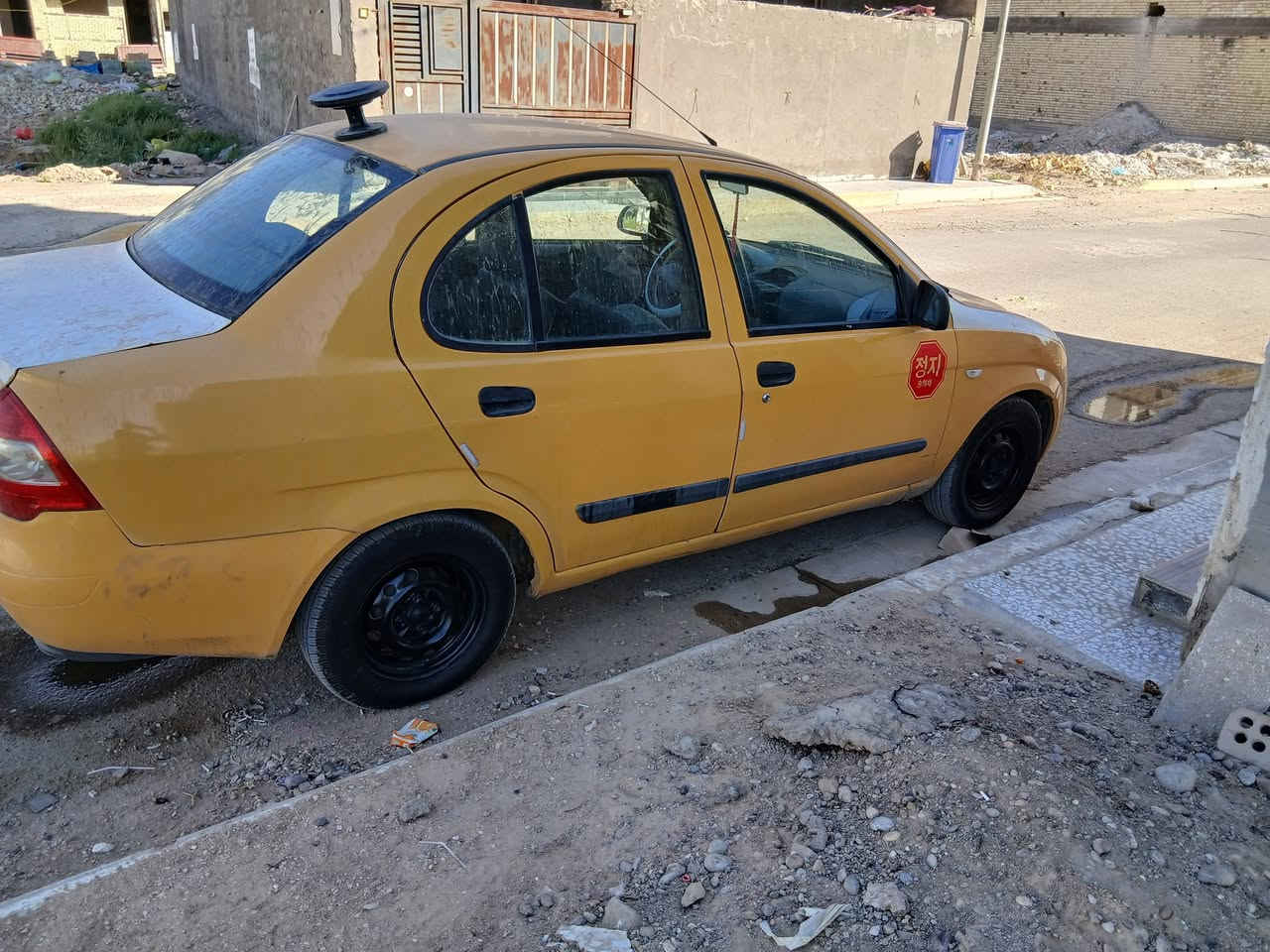 طيبه موديل ٢٠١٦ رقم كربلاء سنيه ماصاقطه مصفره مرور هيئه عليه ١٦٠ الف سياره جاهزه مكينه كير حداديه تخم تاير تبريد شغال السعر ٢٨ وبيه مجال عنواني بغداد ***********
