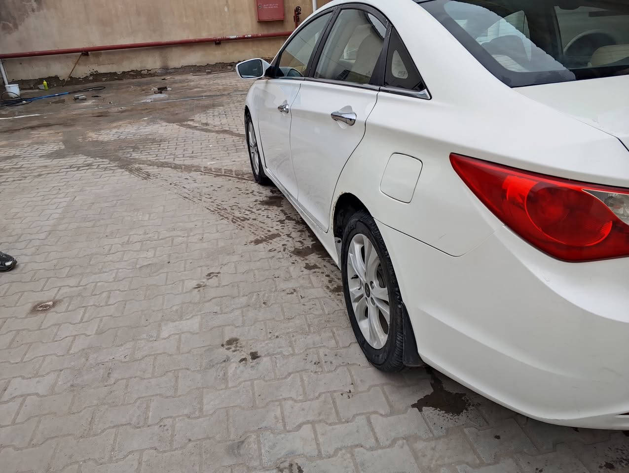 سوناتا 2012
كير مكينه تبريد اطارات حداديه جديد بيه 3قطع صبغ 
بدون دواخل كفاله من ضربه داخليه أو شواصي 
رقم بغداد سنويه 2030العنوان النجف كوفه 
***********
