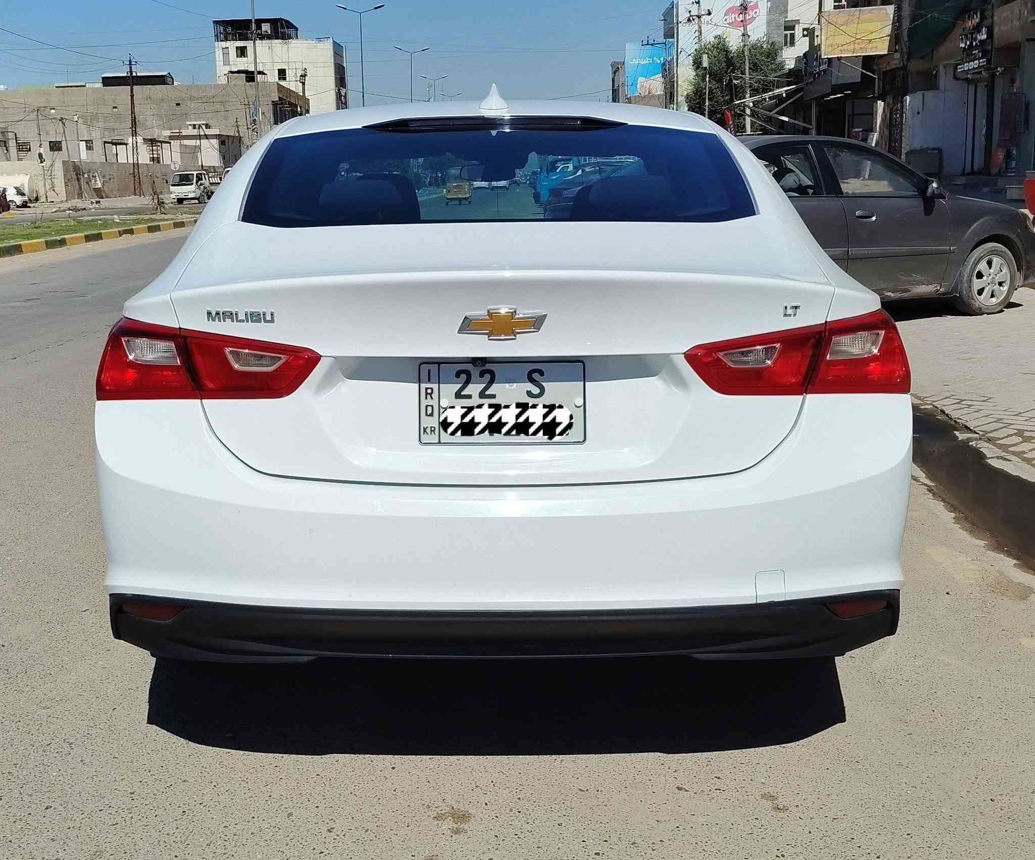 السلام عليكم
ماليبو ٢٠٢٣ LT وارد امريكي اللون ابيض للبيع فقط
مواصفات
بصمة تشغيل وابواب وتشغيل عن بعد
هاندبريك دكمة 
اوتو ستارت ستوب
مانع انزلاق
لايت اوتو العالي والناصي
حاجب ليد نهاري
رادار امامي مع تحديد مسار واضاءة تحذير الاصطدام امام السايق
مري جانبية كهرباء
كشن السايق كهرباء
كشنات امامية تدفئة
شاشة مع كامرا تدعم كار بلي واندرويد اوتو
تحكمات ستيرن كاملة
مداخل تايب سي ويو اس بي
تبريد خلفي
تريبد مناخين منفصل
ويل فراشة حجم ١٨
محرك ١٥٠٠ تيربو
ماشية ٤٩ الف ميل قابلة للزيادة مشيها بامريكا ٣٩ الف ميل
حادثها موضح بالصور دعامية خلفية وطخات موضحة بالصور بالهلال الخلفي صفحة السايق وشوية بالباب الخلف السايق والجاملغ الامامي وصار هنا بيها طعجة بالدوسة صفحة السايق البجم كبس شركة وبدون ايرباك ورقم الشاصي مع الصور
الصبغ فقط الدعامية الباقي مكفول ان شاء الله
السيارة نظيفة جدا وجاهزة بدون اي نقص
مبدل دهن كير وباتري جديد
رقم اربيل الجديد باسمي والهزة منتهية واحول ما اسوي وكالة
مكانها بغداد الغزالية 
السعر المطلوب ١٤٥ ورقة وبيها مجال بسيط
للتواصل عالخاص او على الرقم *********** بي واتساب
