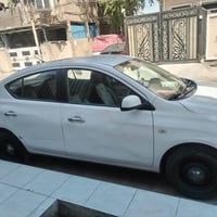 سني هندي للبيع سونارها موجود ناشره وبيها صخات صارت بجهة اليسار واضحات ...