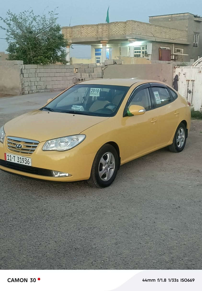 السلام عليكم الانترى 2010خليجي رقم بغداد محرك1600دكشن عالي بسمي رقم دولي جديد داخله هزه تبريد خير من الله تخم تاير ويل كب دوشمه شاده جديده مصفره هيئه وغرامات حادثها جاملغ الي جهه السايق مبدل بدون لغد وشواصي السياره مال جناي والي ياخذه امهل بيها السعر 108وبيها مجال مكاني واسط الصويره للاستفسار ***********
