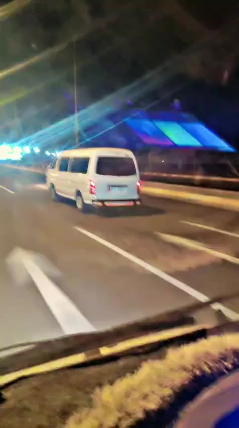 جنبي  2014   سياره بسمي كير محرك  كسن كله جديد .  محرك فور واي  سياره جهازه  دوشمه جديده كله جديد 92/***********سعر
