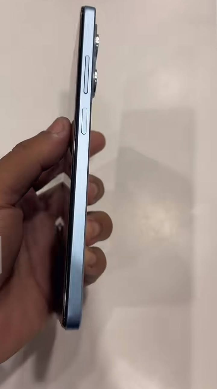 سلام عليكم عدي جهاز بوكو اكس 5برو شخط مابي ذاكرته 256 مكاني نجف حريه متواجد علفيس سعره140اوبي مجال ماويا ملحقات


**إذا كنت صاحب هذا الإعلان وتريد حذفه لأي سبب، رجاءا أرسل رسالة إلى الدعم الفني**