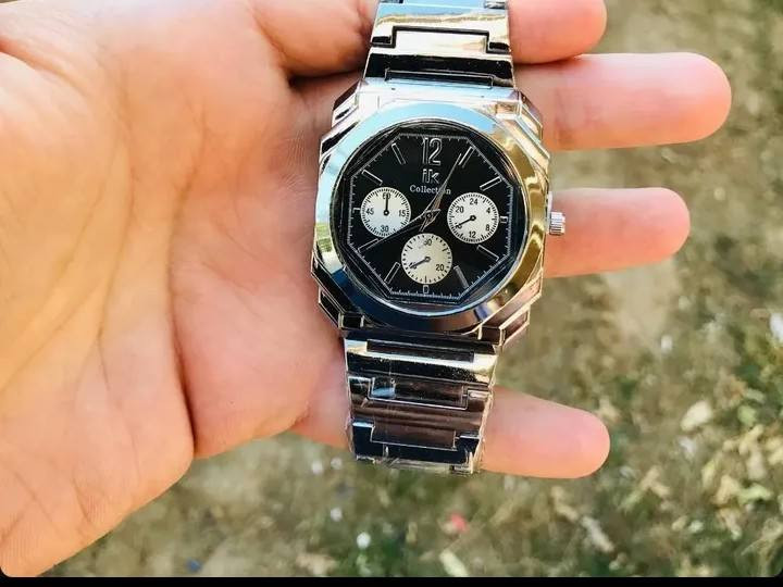 سلام عليكم ساعات اصليه جديد سعر القطعه مع التوصيل 15 ذا تطلب قطعتين 25 مع التوصيل


**إذا كنت صاحب هذا الإعلان وتريد حذفه لأي سبب، رجاءا أرسل رسالة إلى الدعم الفني**