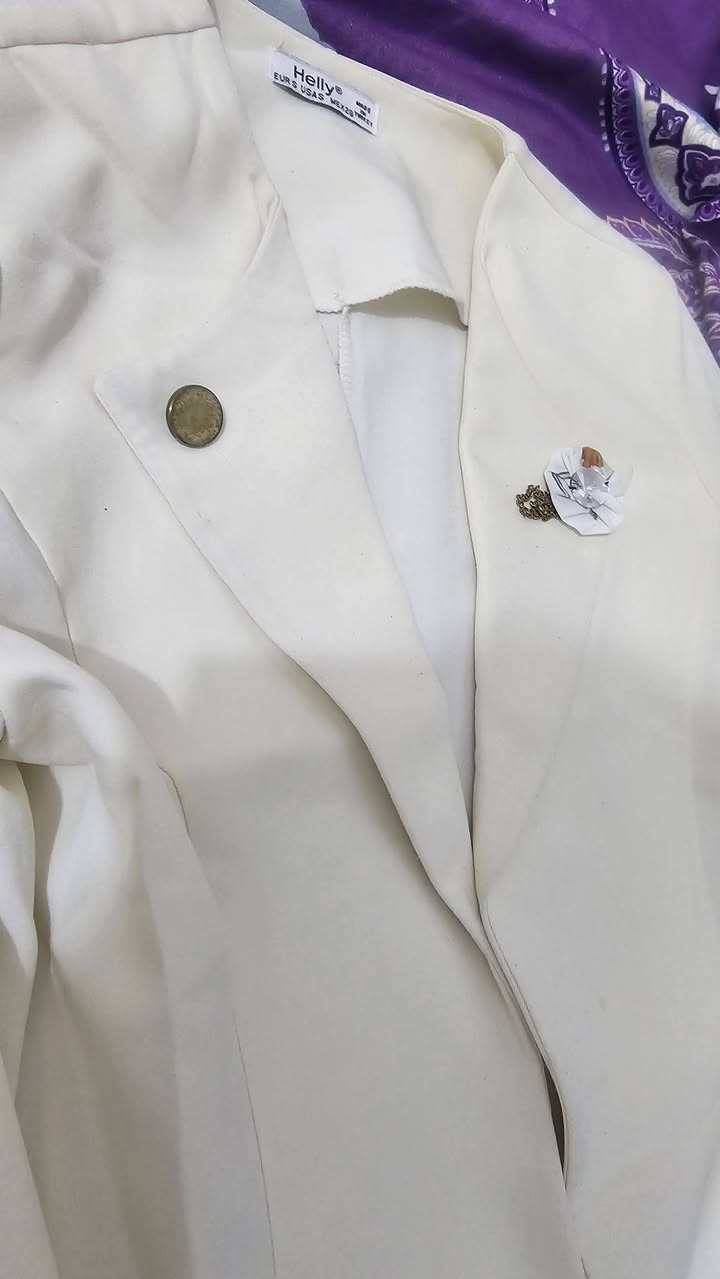 قاط لون اوف وايت يجي قطع 3 من ازياء فينستا الشراء والي ياخذه اودي غسل وكوي عله حسابي


**إذا كنت صاحب هذا الإعلان وتريد حذفه لأي سبب، رجاءا أرسل رسالة إلى الدعم الفني**