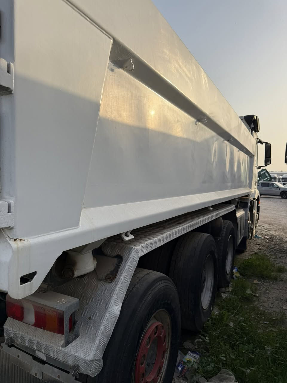 سلام وعليكم للبيع اوراكس ٥ محور فول مواصفات حجم ٤٤٥١
للاستفسار الرجاء الاتصال على اارقم اامذكور

***********

العنوان- كلار/ سليمانية
