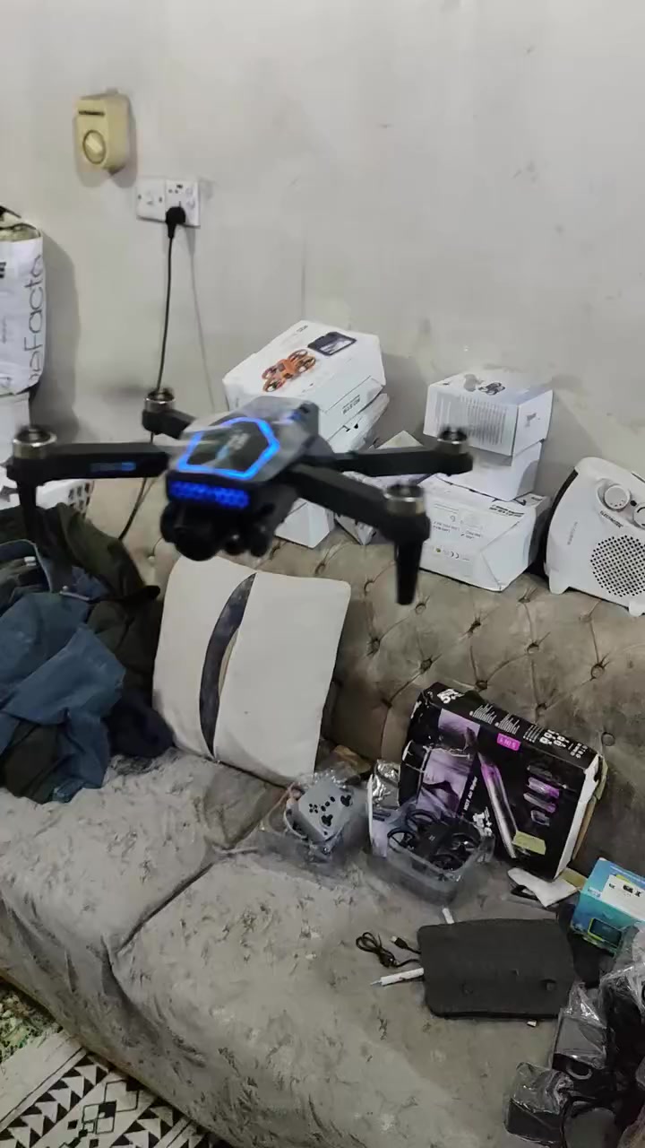 S180 
شوف مواصفاته  سعره 60 الف توصيل متوفر لكل المحافظات


**إذا كنت صاحب هذا الإعلان وتريد حذفه لأي سبب، رجاءا أرسل رسالة إلى الدعم الفني**