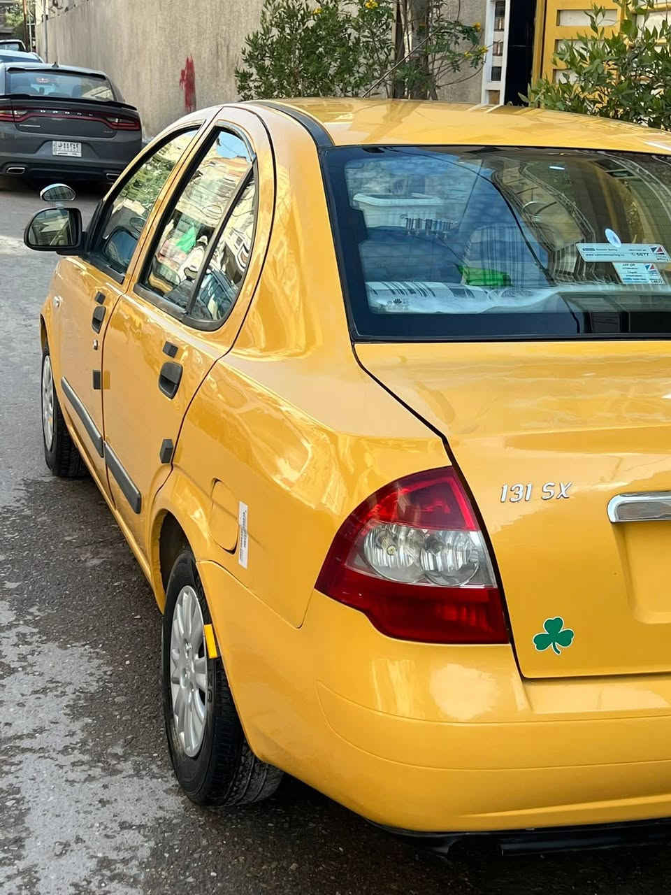 سلام عليكم
مراوس أو بيع ..
طيبه موديل 15 
مصفرة هيئه وغرامات ورقم بغداد 
أسبوع الجاي ادك أرقام أنكليزي 
بدون ضربه او حادث او كص مكفوله وجاهزه للأخير. ماتذب عليها ربع بوجهك للشارع 
تخم تاير وباتري وتبريد وتدفئه ودوشمه كله جديد 46 ومجالها كلش قليل 
مكفوله ومقفوله من الضربه القويه والتبديل فقط تكحيل بسيط جدا 
‏‪***********‬‏
وترايك مفتووح 
مكانها ديالى كنعان بعقوبه 
وترهم أقساط حسب المقدمه احسب السيارة 
أقل مقدمه 25 وفوك
