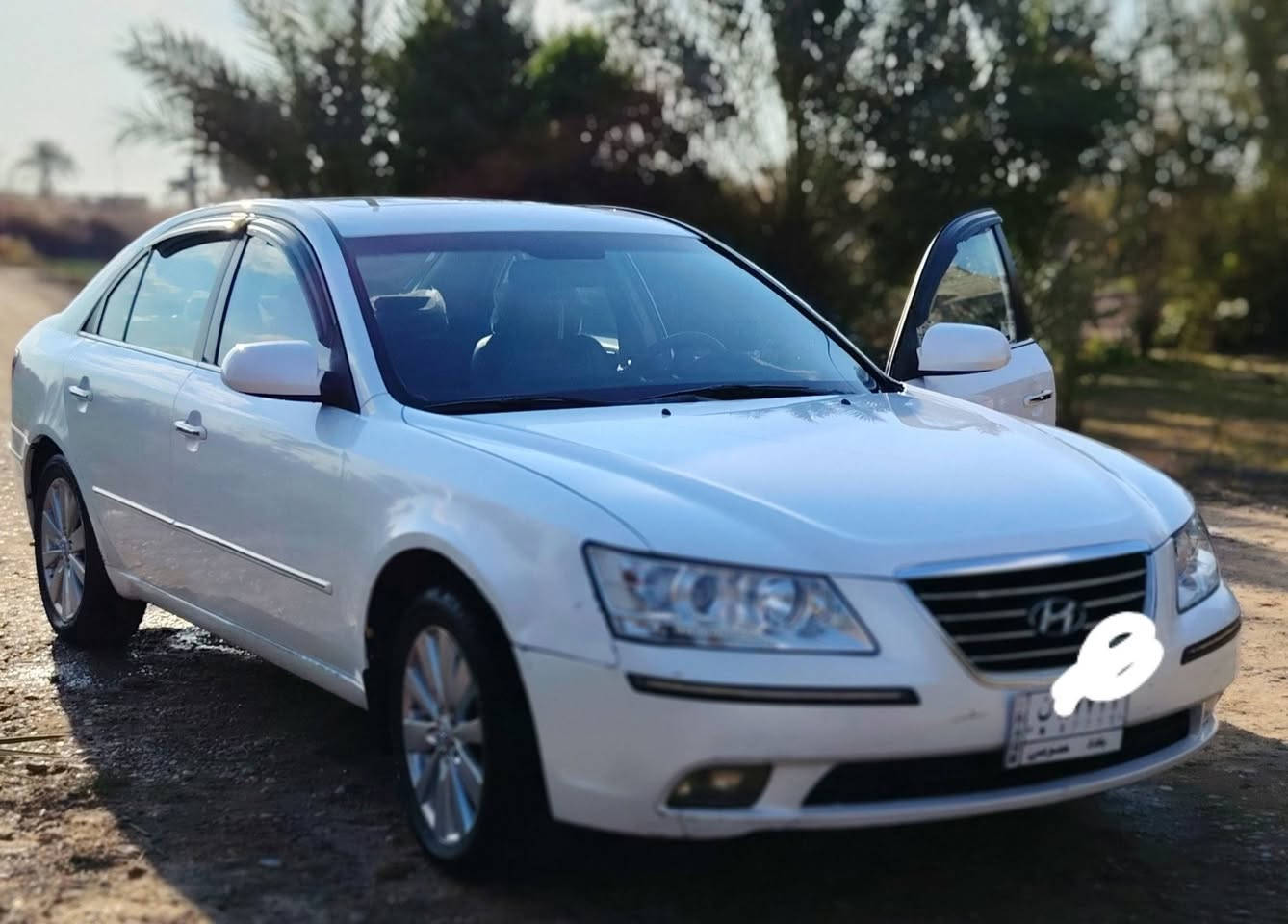 سوناتا للبيع ٢٠٠٩ رقم بغداد بإسمي جاهزه من كل شي تخم تاير صدر جديد مكينه ٢٤٠٠ كير ٥ نمر جاهزه مال جناي بيهة چاملغين وبابين خلفيه صبغ اثر شخوط السعر ١١٥ مكان بغداد 
***********
