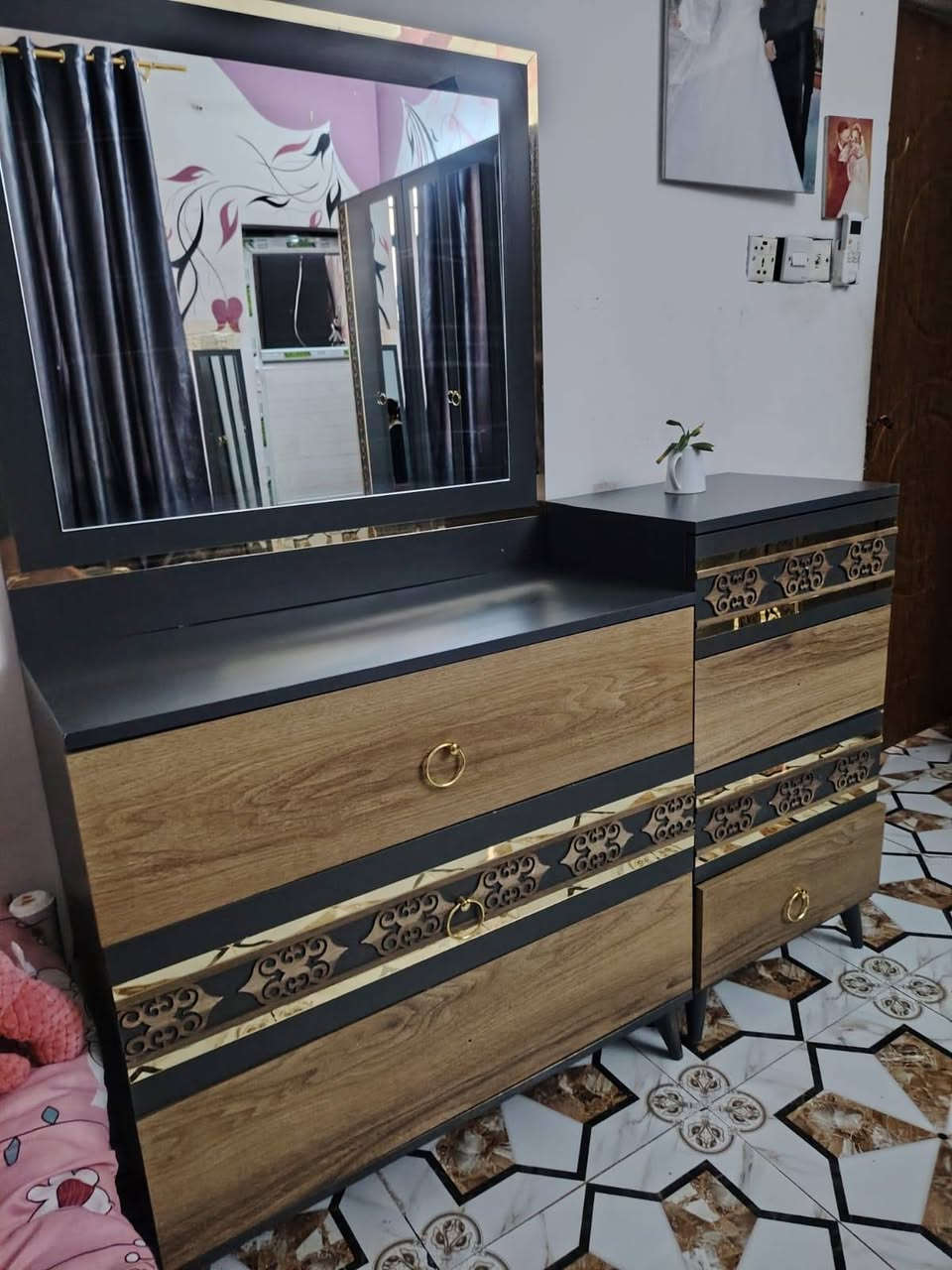 غرفه اخشاب تركيه عوزهة بس صوميه 400وبيهة مجال
تخم ٥٥٠ مكانه الشعب 
سنك نضيف كلش 70
غساله نوع ال جي ١٨ كيلو  نضافته ٩٠ /١٠٠ مكانه حي الفرات ٣٥٠ بي مجال يتوفر توصيل
كاونتر سعره ٦٠٠ مكانه الشعب


**إذا كنت صاحب هذا الإعلان وتريد حذفه لأي سبب، رجاءا أرسل رسالة إلى الدعم الفني**