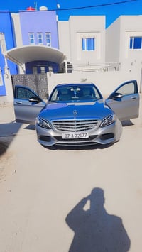 مرسيدس C300 • ٢٠١٥ • فور ماتيك