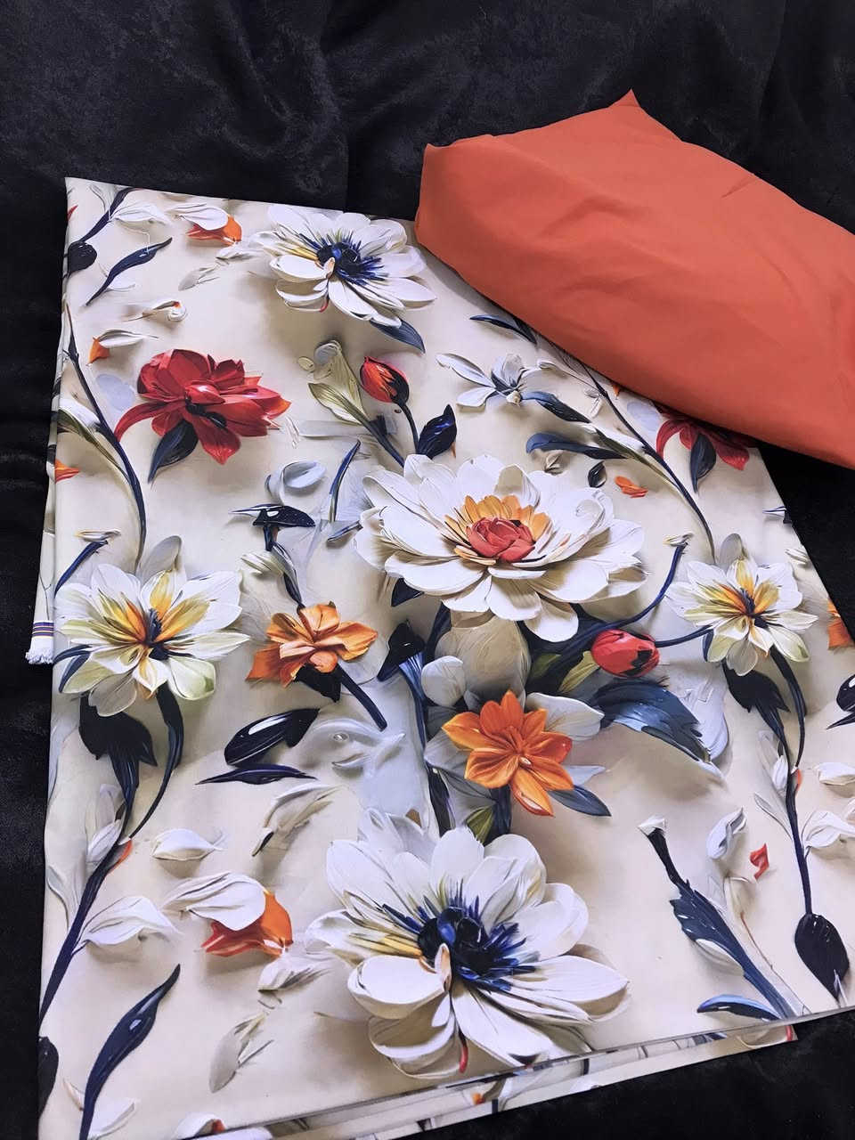 السلام عليكم خياطة فرشاة حسب الطلب قماش همايون درجة اولى للحجز والاستفسار على الرقم ***********
