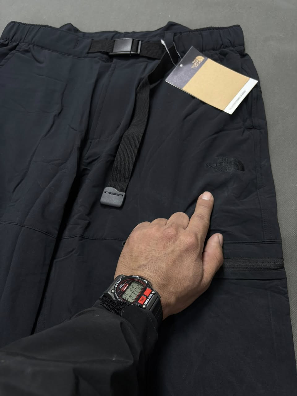 ذا نورث فيس
اوريجنال 100%بالكود
نظافة 100%
قياسL.M
يتوفر توصيل5 الاف لجميع محافظات العراق


**إذا كنت صاحب هذا الإعلان وتريد حذفه لأي سبب، رجاءا أرسل رسالة إلى الدعم الفني**