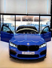 تحية طيبة على جميع اعضاء والادمنية. للبيع (BMW M5Competition) موديل (2...