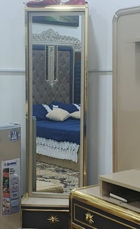 غرفة تركية • نضيفه • للبيع