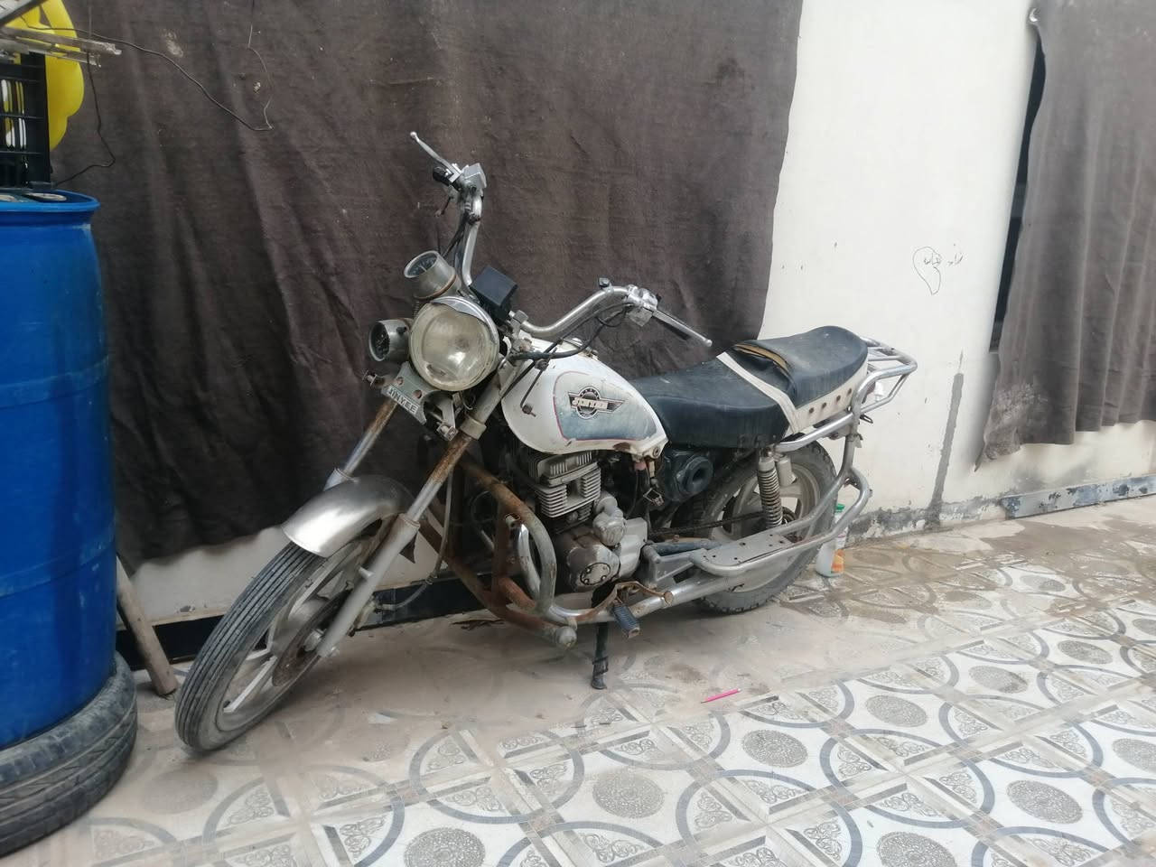 ماطور جني دبل بلك موديل١٨
اوراق اصولي اربع اوراق 

سعر 300 وبي مجال قليل 

***********
مكان شهربان
