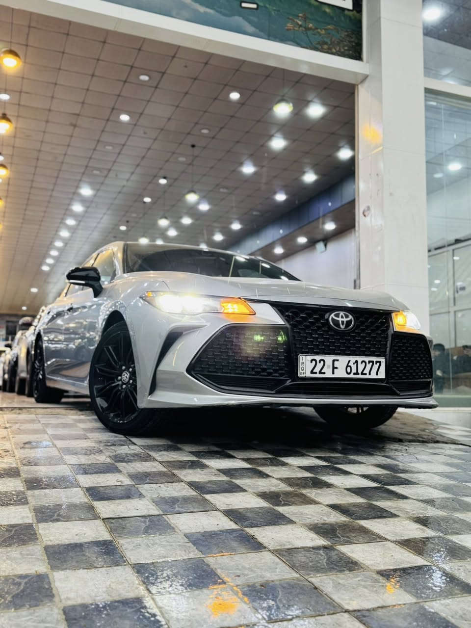 2021 TOYOTA AVALON, NIGHT SHADE
افلون 2021 XSE
رقم أربيل
ماشيه 92 كلو متر 
فول مواصفات
محرك 6 سلندر 
سلايد
بصمة
شاشة
سماعات JBL
شفتات بلستيرن
كشنات جلد وكنتارا
كشنات تدفئة وكهرباء
تحديد مسار 
رادار امامي
رادار جانبي
نظام سبورت-ايكو-نورمال
هاند بريك دكمه
اوتو هولد
تبريد قطعتين
دبل اكزوز
————
السياره جاهزه تريد تحويل او وكاله نفس يوم 
ضررها مال امريكا باب سايق صبغ 
 و بي باب خلفي شبر تعديل 
ارباك بس بردة طالك
————-
مكان سياره أربيل معرض ابراهيم نامق
السعر : :255: بي مجال قليل

***********
***********
