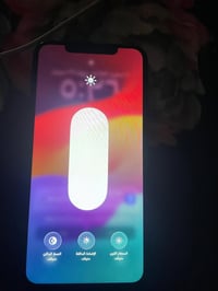 11 برو ماكس ذاكره ٢٥٦ بطاريه ٦٤ لبلاديه جهاز شرق اوسط حرف A ويه كارتون...