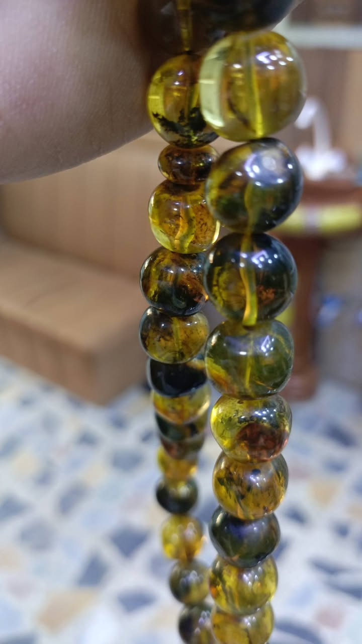 السلام عليكم 
سبحة كهرب حر روسي طحلبي 
خشنه وزنها(٥٢)غرام
 عدد خرزه ( ٤٠) 
السعر خاص .
شاهود مكسور 
مكاني بغداد مدينه الصدر


**إذا كنت صاحب هذا الإعلان وتريد حذفه لأي سبب، رجاءا أرسل رسالة إلى الدعم الفني**