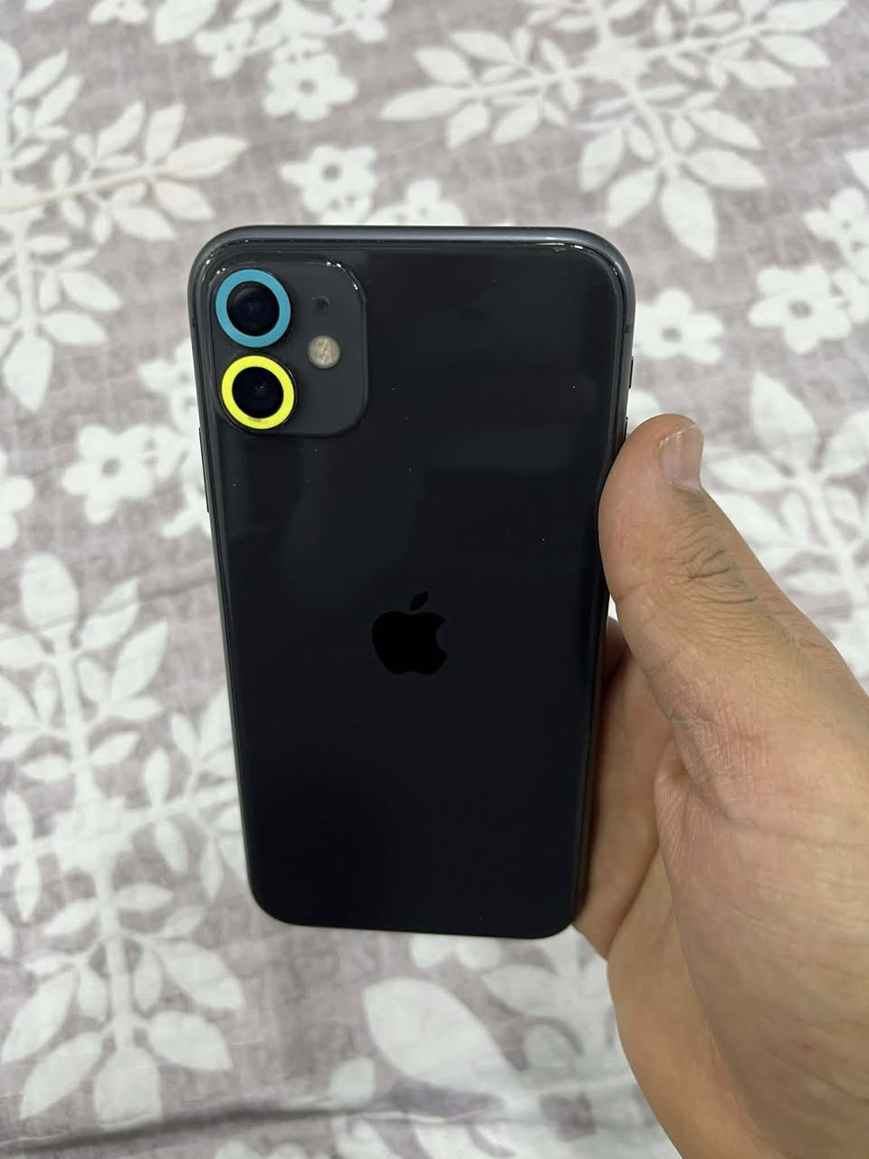 جهاز للبيع ذاكره 64  بطاريه 75 ب حاسبيه بجهاز تقره 70 شاشه ما بدله الجهاز فقط فلاش ابدل وفيس إيدي متوقف كاميرات دمعه السعر 200 الرقم***********
