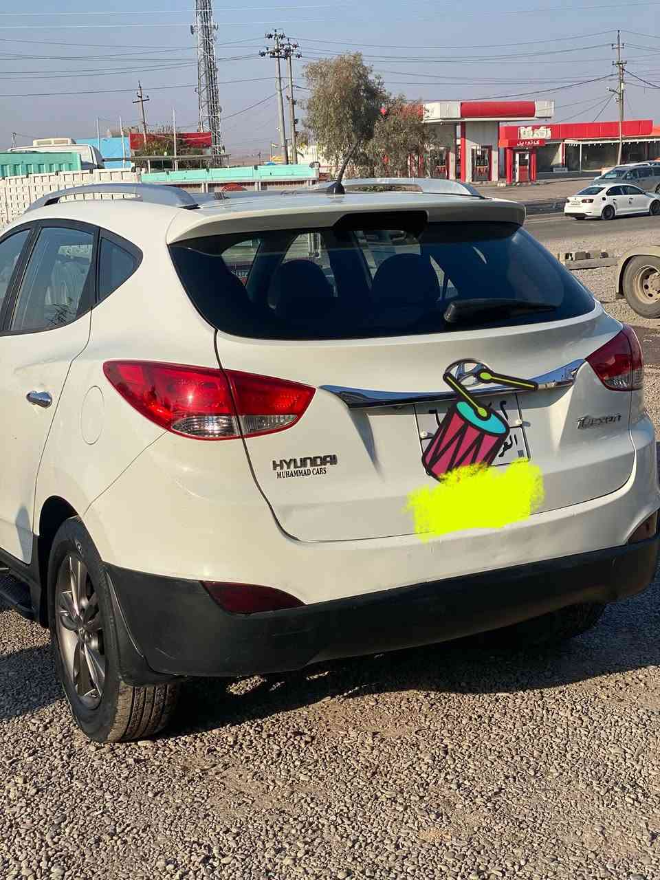 السلام عليكم للبيع تكسون 2011محرك ممفتوح بانورامابدون صبغ شويه بارد بالجنطه سنويه شهر8تسقط  لاستفسار ***********/السعر 145 شويه مجال
