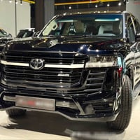 لاندكروزر GXR • ٢٠٢٢ • ٩٧٠٠٠ كم