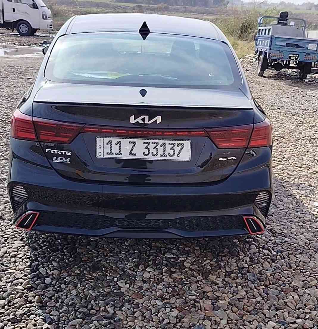 كيا فورتي جيتي لاين محرك 2000 دوش م 23 ماشية 26 فتحه بصمه تبريد تدفئه كشنات وهواية بيه مواصفات فول / مكان بغداد الرصافة / *********** / السعر خاص
