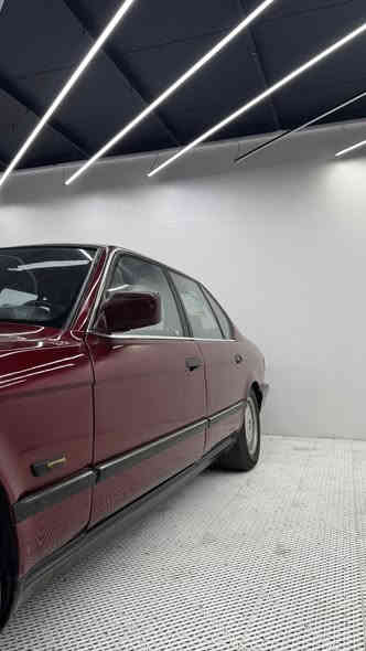 السلام عليكم 
اخوان السياره للبيع فقط و كلشي ذاكر بالمنشور 
واعتذر غير متواجد على النت 
السعر  ٥٧ 
730 v8 1992 
اخران السياره 730 ٨ سلندر اصل بليته وسنويه 
فول مواصفات مثبت سرعه دبل جام دبل جكمجه دبل كومبيوتر حساسات بالدعاميه الخلفيه بلاد زركات بالدعاميه الاماميه بجم عريض نفاظه قلاب سلايد طكتين كشنات كهرباء رقم صلاح الدين مشروع وطني بأسمي السياره شواصيها كلها بدون اي ضربه 

١- كير جديد وادامه كامله عليه من فلتر و دهن 
مكينه ناعمه وسحبها كلش حلو واقتصاديه 
٢- صدر جديد تطلع بأي شارع محفر وتفحص 
٣- سلايد اشاير لاتيات كهرباء الكشنات كله شغال 
٤- تبريد شغل هذا الموسم ثلج 
٥- منظومة الماء كلها شغل هالموسم راديتر واتر بم كل هاي التفاصيل مبدله شرط التبريد وبنص الازدحام حماوه ماكو 
٦- اكسل مطابق يعني بالطريق الطويل والسفر مكينه مرتاحه بل ١٤٠ رونك ٢ وشويه 
٧- باور ستيرن جديد 
٨- مازدات اصلي حاويه 

بغداد ***********
