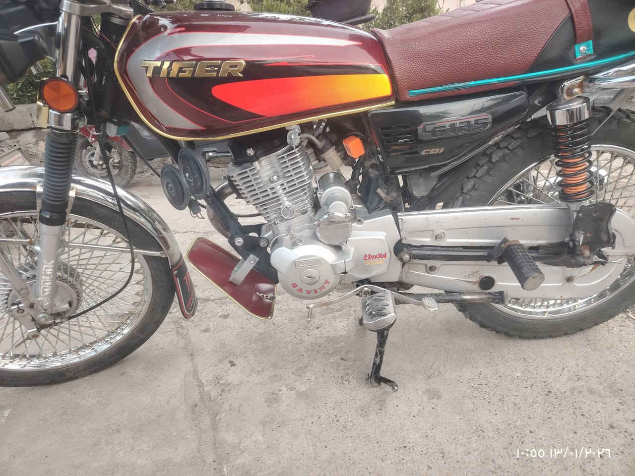 السلام عليكم ماطور تايكر للبيع تحويل فقط
مبدل دبلات سونك اصليات
مبدل تاير امامي + خلفي جديد
مبدل ويل اصلي امامي جديد
الماطور خير من الله انطيك شي تدعيلي عليه  مو باسمي الشرعي موجود ويحول فقط مايسوي وكالة
سعر 1650 وبي مجال لعيونك تواصل ***********
