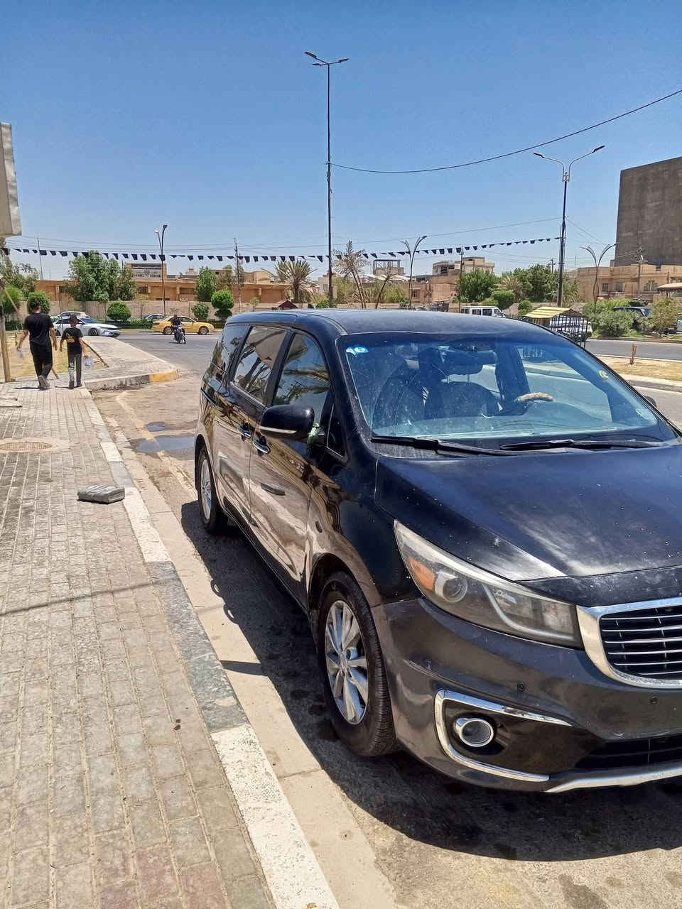 السلام عليكم
سيدونا 16 رقم بغداد حادثه جاملغ وبنيد وبيه مكانات صبغ 
سياره جاهزه مكينه تبريد تخم تاير جديد باتري جديد 
سعرها 145 مكانه كربلاء 
***********

