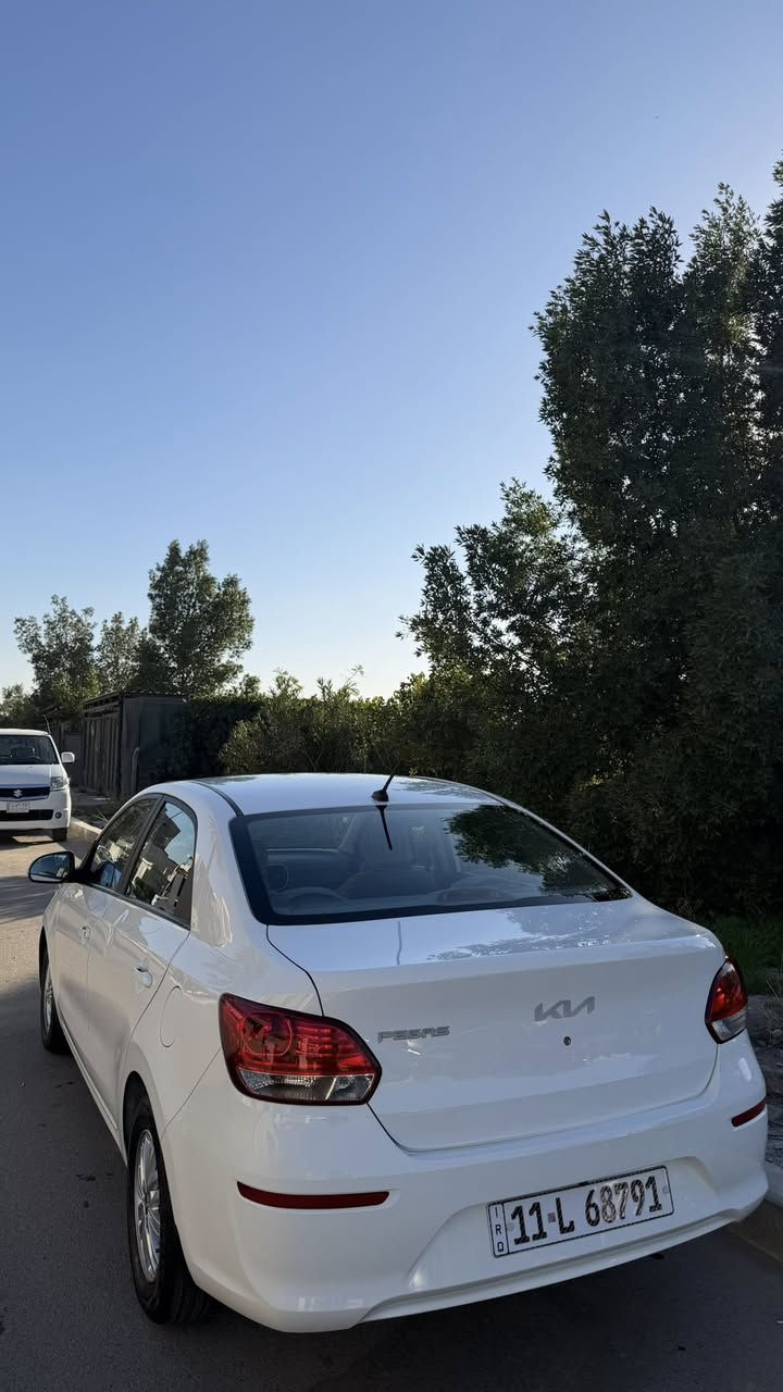 السلام عليكم كيا بيكاس للبيع
٢٠٢٤ خليجية 
٤ سلندر 
تحكم ستيرن 
شاشة 
كامرة
بروجكترات 
جام اوتو 
سياره ماشيه ١٩ الف كيلو فقط 
يوجد قطعه صبغ اثر طخة خفيفه جدا 
مكانها بغداد اليرموك وسعرها ١٠٨ 
***********
