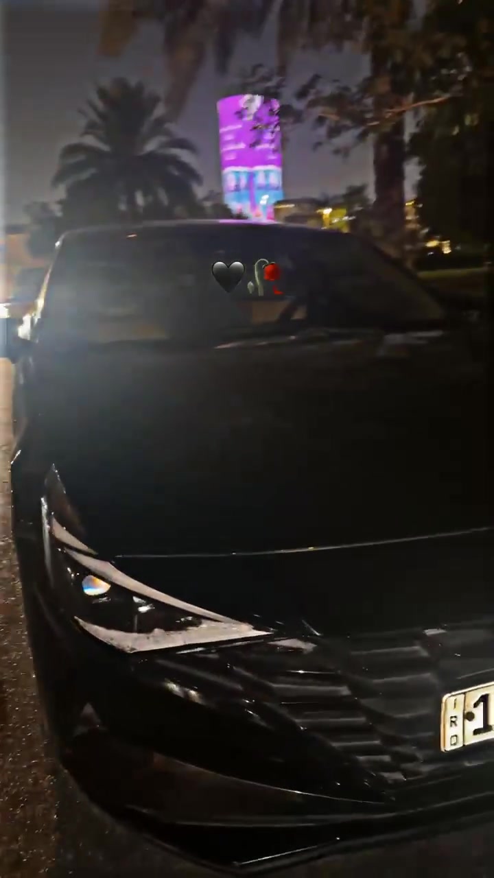 النترا 23 لمتد امريكي تجي فول مواصفات
الحادث ما واصل للشاصي حادثهه يخبل
للتواصل ***********
ملاحضة اني موبياع شراي سبب البيع اريد اشتري رياضي
السيارة كلش نضيفة
محرك دوش
داخل السياره لونين
فتحه سقف
تشغيل عن بعد

    شاشة وسطية 10.25 إنج مع نظام ملاحة.
* شاشة عدادات رقمية 10.25 إنج.
* Apple CarPlay وAndroid Auto
* نظام صوت Bose بـ 8 سماعات.
* مقاعد جلد.
* تبريد وتدفئة للمقاعد الأمامية.
* مقعد السائق كهربائي.
* فتحة سقف.
* شاحن لاسلكي.
* تشغيل السيارة بالبصمة (Push Start).
* إضاءة داخلية Ambient Light.
* كاميرا خلفية وحساسات

السعر 24مليون و 600
