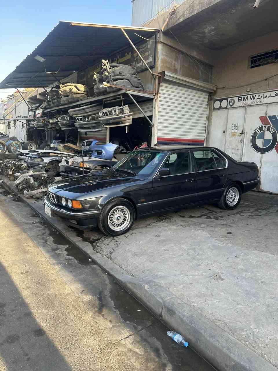 السلام عليكم للبيع 730i مفتوح 6 سياره موديل 92 رقم بغداد مشروع وطني السعر 78$ بيهه مجال بسيط للاستفسار ***********
