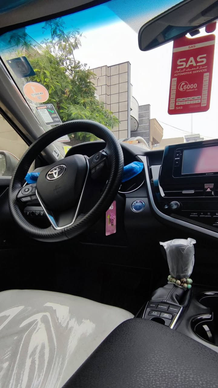 كامري هايبرد 🔋
موديل 2024 اصل
لون ابيض اصل
گير محرك بطارية تبريد كله شرط جديد 
بصمه + دخول ذكي + 3 انظمة قياده + تحكم جهتين + سايد بريك بصمه + محذر سرعه + تبريد شاشة + اشاير بالمري
ماشية 25 الف من المزاد حقيقي حاليا 57 الف شرط الفحص
رقم بغداد انكليزي سنوية الى 2030
السعر 175 $
***********
