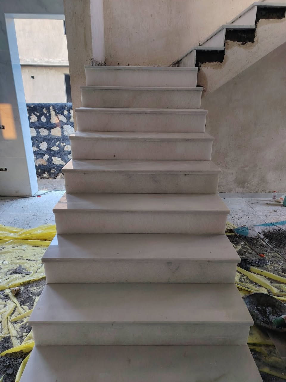 سلام عليكم ورحمة الله وبركاته
خلفه سيراميك جدار ارضي
بابل فقط ***********
