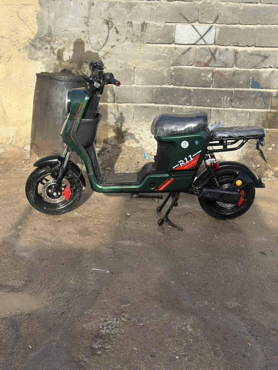 السلام عليكم دراجه شحن FR جديده كلش 2026 البصره الزبير السعر 500 قفل رقم ***********
