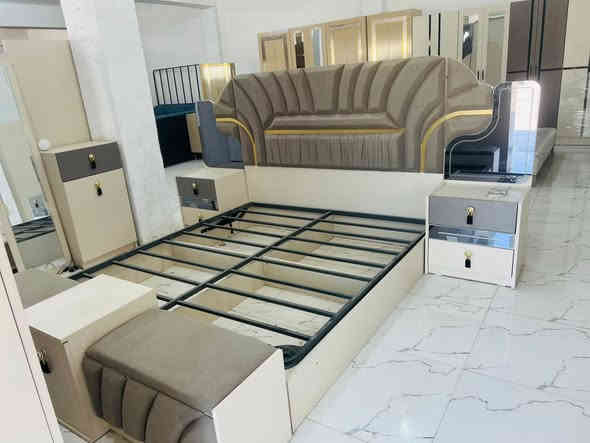 معرض الميار  🔥 القيارة قرية اجحله
🔸 جميع الغرف عراقية المنشأ ✨
🔹 توجد غرف بالالوان المميزة ✨
🔹 صورة الغرفة والالوان طبق الاصل 100‎%‎ ✨

✨يتوفر موديلات باسعار مناسبة وتنافسية بالنقد والتقسيط المريح  ✨

💥💥عروض خاصة لحاملي بطاقة الكي كارد والماستر كارد جميع الغرف بالتقسيط المريح لمدة ١٨ شهر بدون مقدمة 💥💥

كل الي عليك زيارة المعرض واختيار الغرفه  🎭
ملاحظة /  يتوفر لدينا دواشك أسفنج مميز درجة اولى 

مع وجود كادر كامل للرد على إستفساراتكم واسئلتكم خلال دقائق معدودة على مدار ( 24 ) ساعة ✨
{***********}
